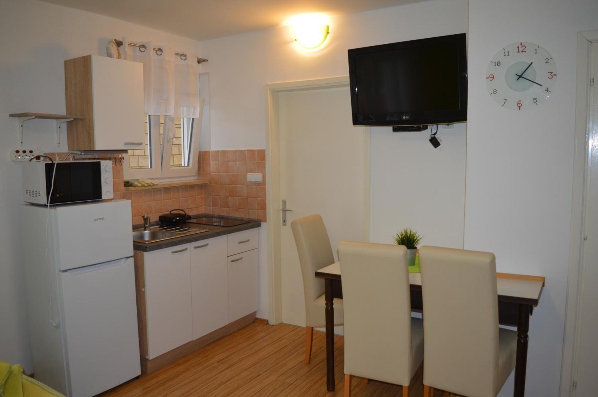 Apartments Kivi Novigrad  Ngoại thất bức ảnh