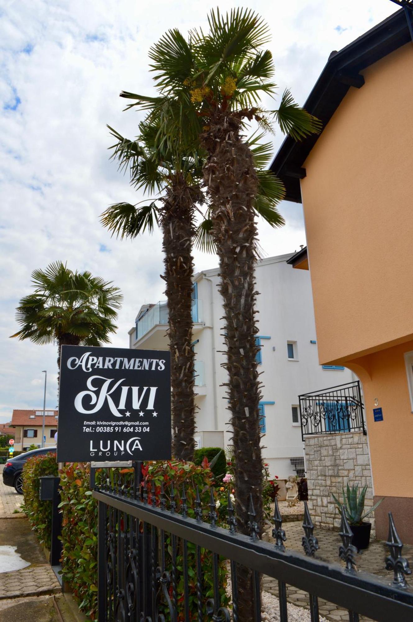 Apartments Kivi Novigrad  Ngoại thất bức ảnh