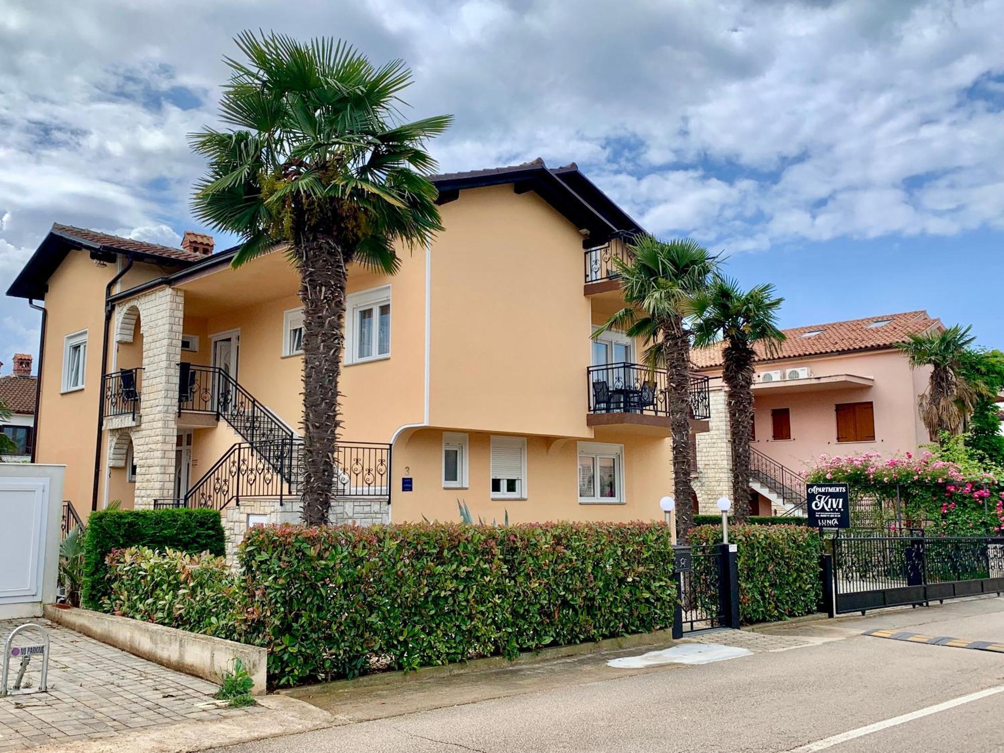 Apartments Kivi Novigrad  Ngoại thất bức ảnh