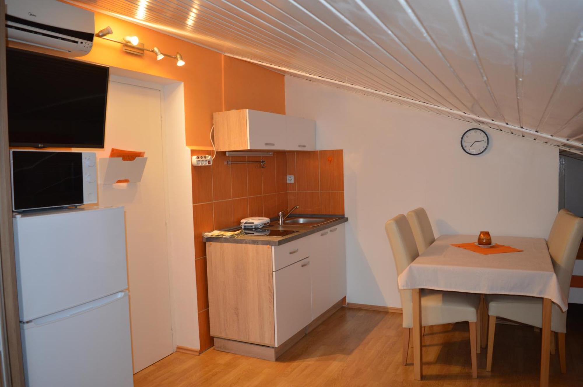 Apartments Kivi Novigrad  Ngoại thất bức ảnh