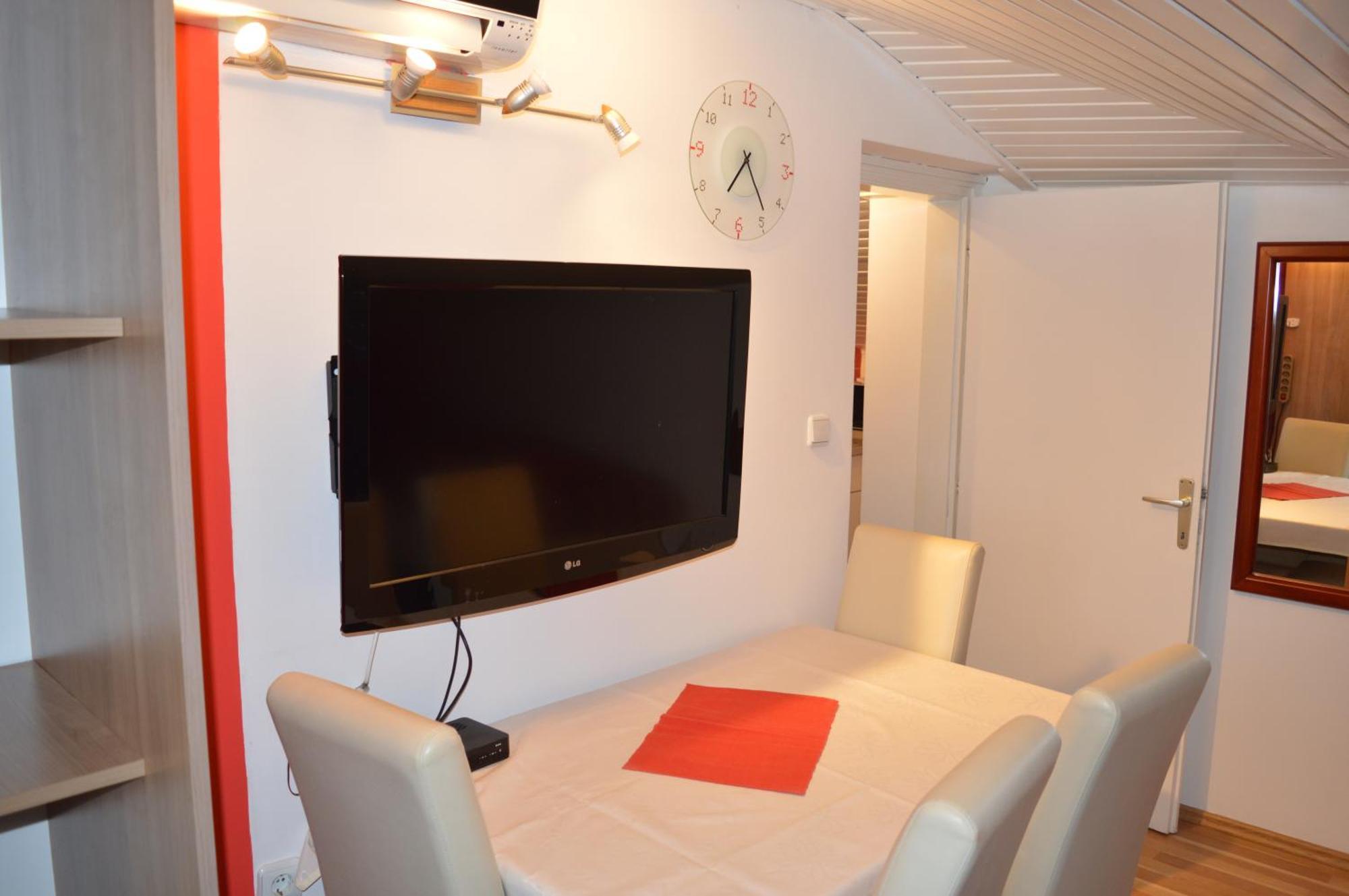 Apartments Kivi Novigrad  Ngoại thất bức ảnh